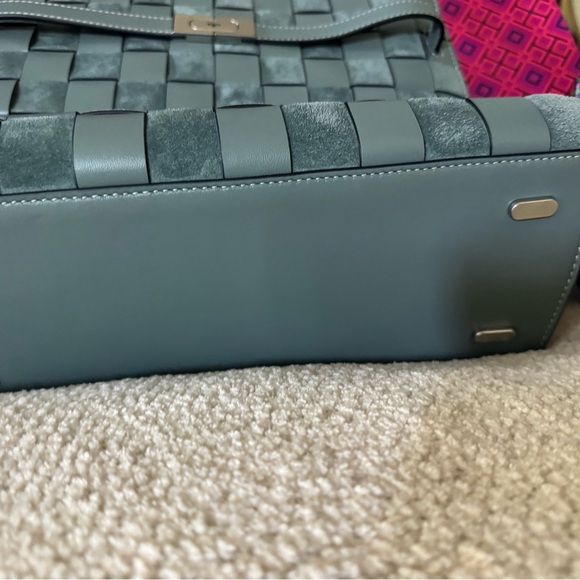 Tory Burch Lee Radzwill woven bag - new with box and bag! - Picture 4 of 7